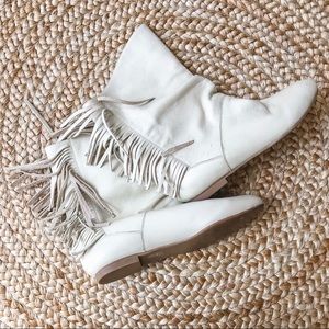 Vintage Jeffrey Campbell - Leather Fringe Booties